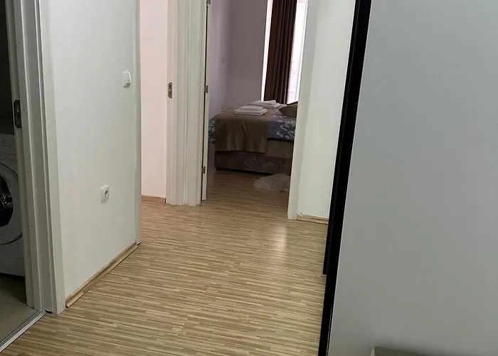 Greys كلادوفو